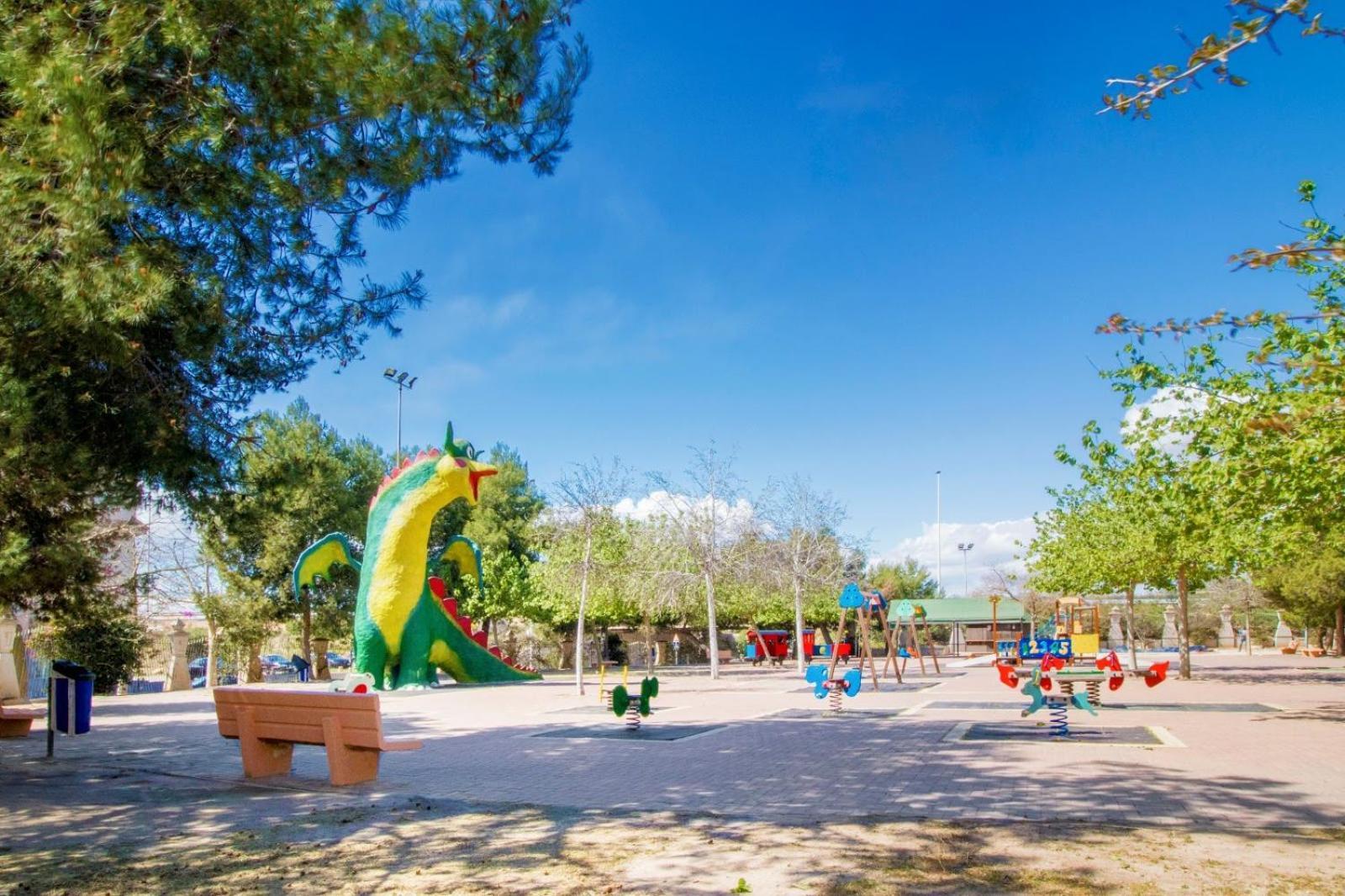 Parque De Las Naciones Dragon Con Garaje ! Torrevieja Luaran gambar